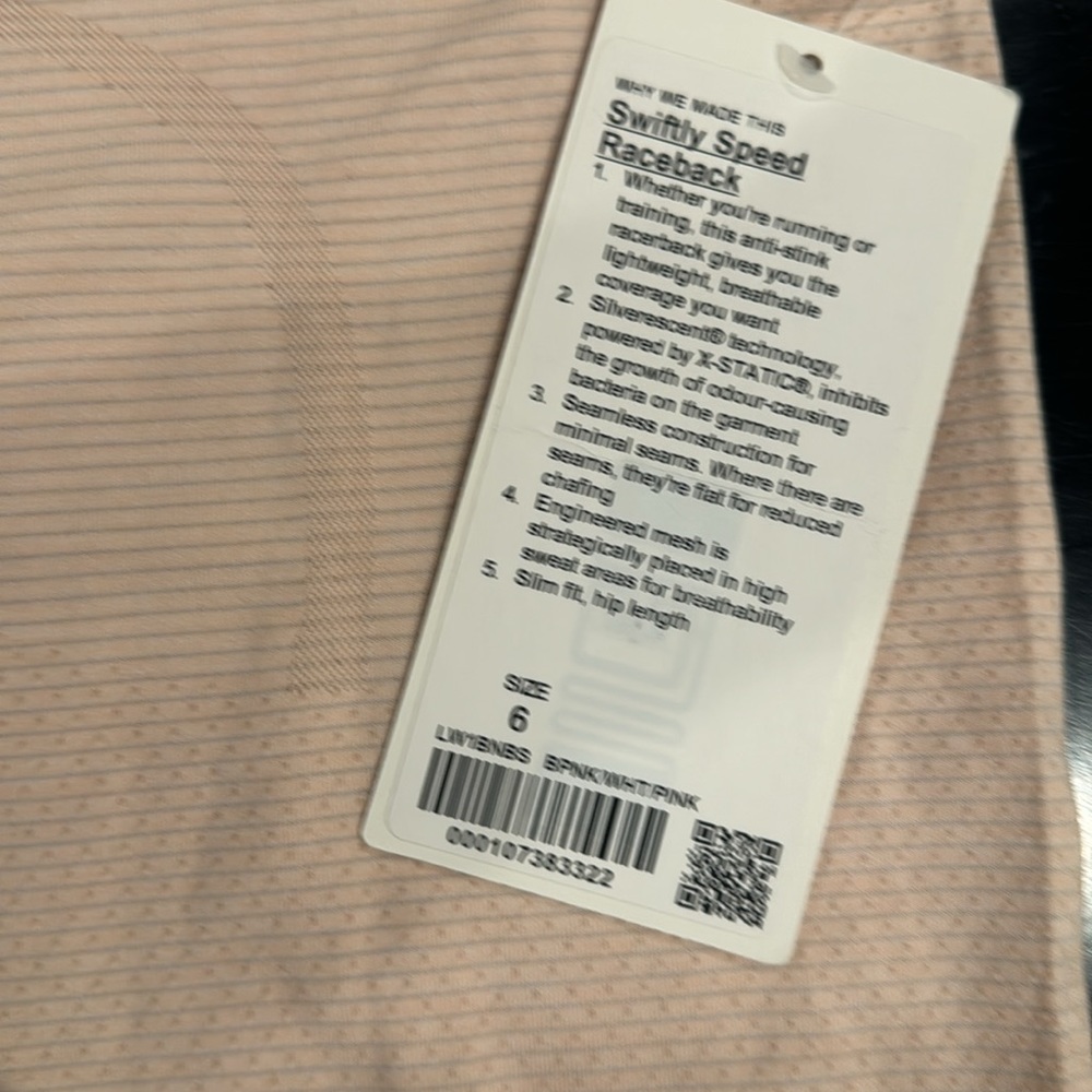 Brand new Lululemon Swiftly Speed Raceback - Picture 2 of 3